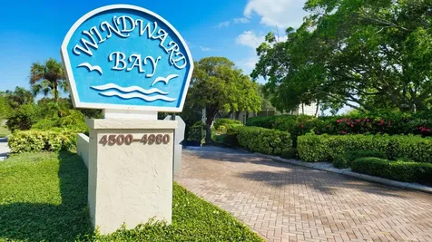 4750 Gulf Of Mexico Drive Longboat Key FL 34228