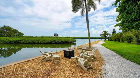 4750 Gulf Of Mexico Drive Longboat Key FL 34228