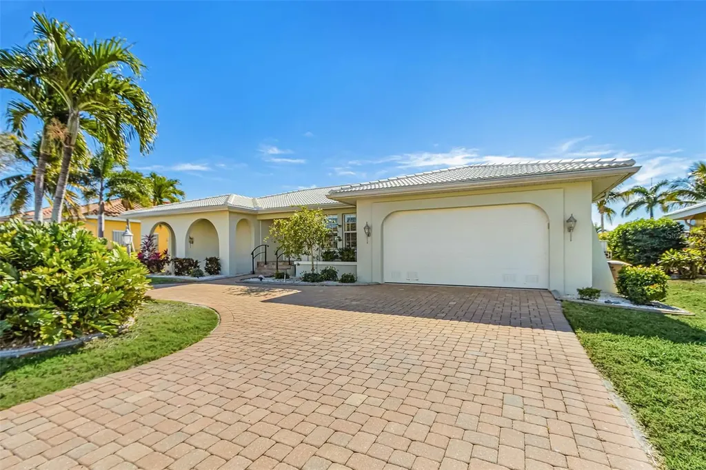 2085 El Cerito Court Punta Gorda FL 33950