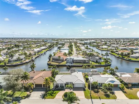 2085 El Cerito Court Punta Gorda FL 33950