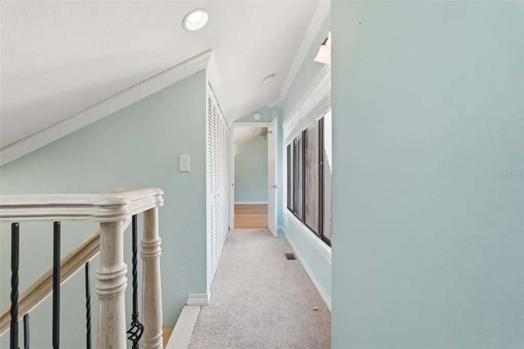 1310 Pelican Creek Crossing St Petersburg FL 33707