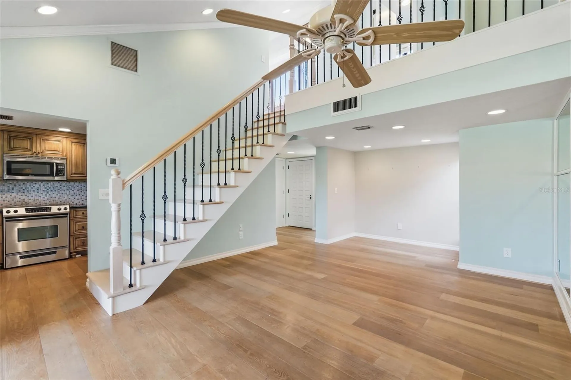 1310 Pelican Creek Crossing St Petersburg FL 33707
