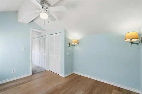 1310 Pelican Creek Crossing St Petersburg FL 33707