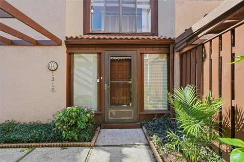1310 Pelican Creek Crossing St Petersburg FL 33707