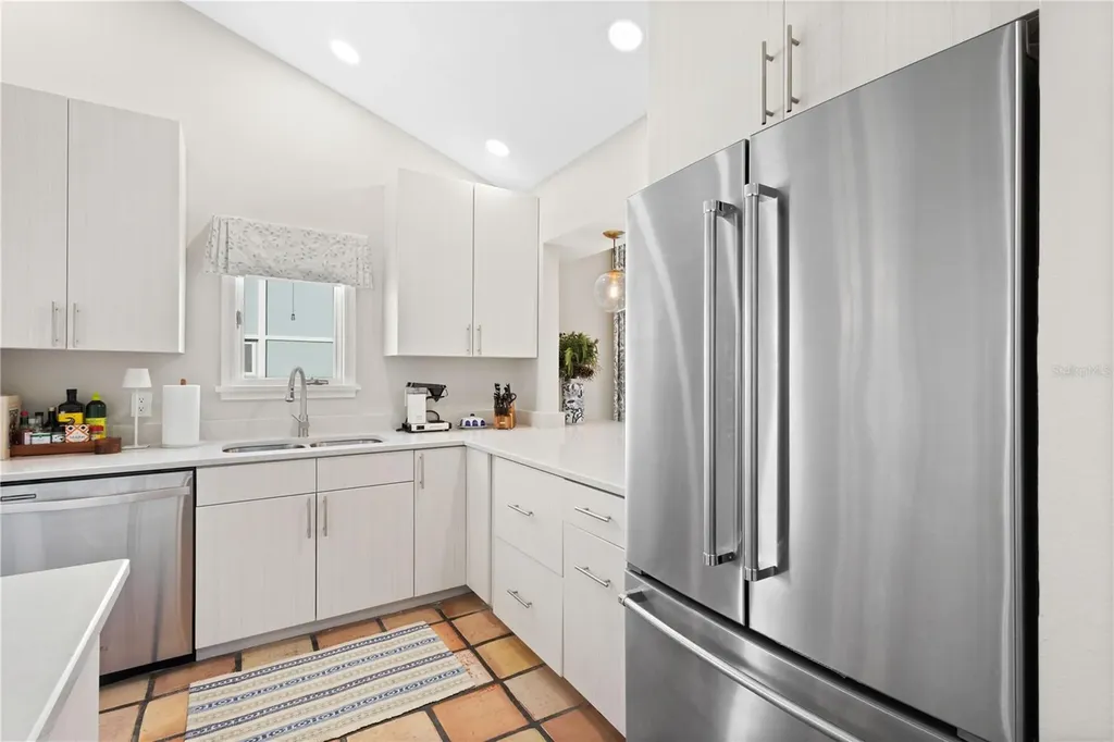 121 Tidy Island Boulevard Bradenton FL 34210