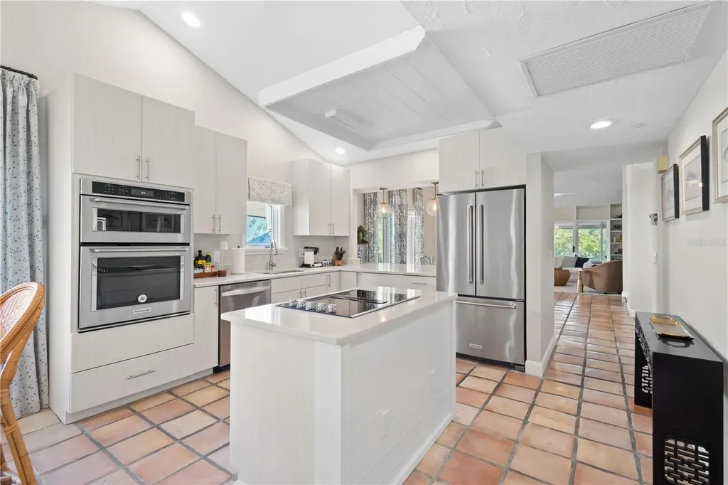 121 Tidy Island Boulevard Bradenton FL 34210