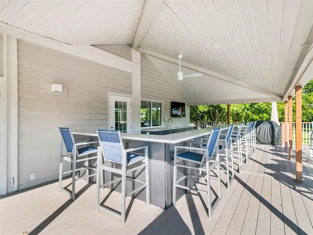 121 Tidy Island Boulevard Bradenton FL 34210