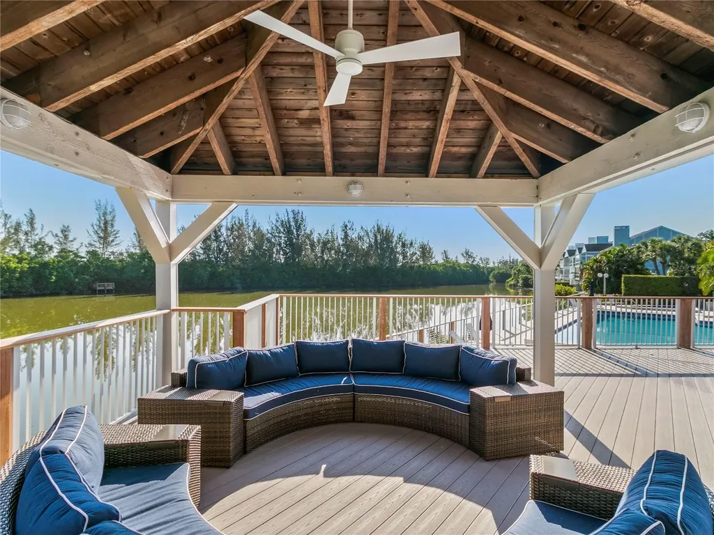 121 Tidy Island Boulevard Bradenton FL 34210