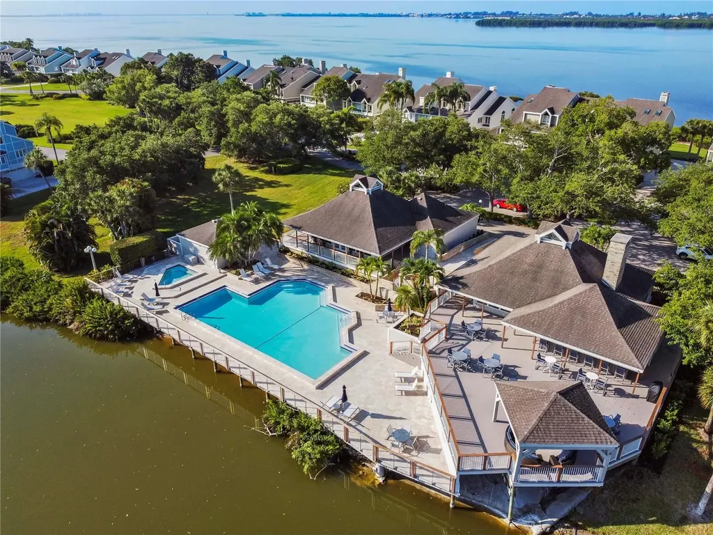 121 Tidy Island Boulevard Bradenton FL 34210