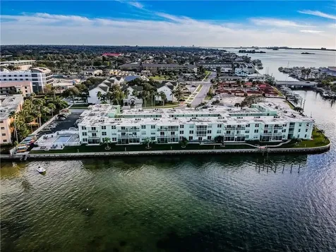 464 N Paula Drive N Dunedin FL 34698