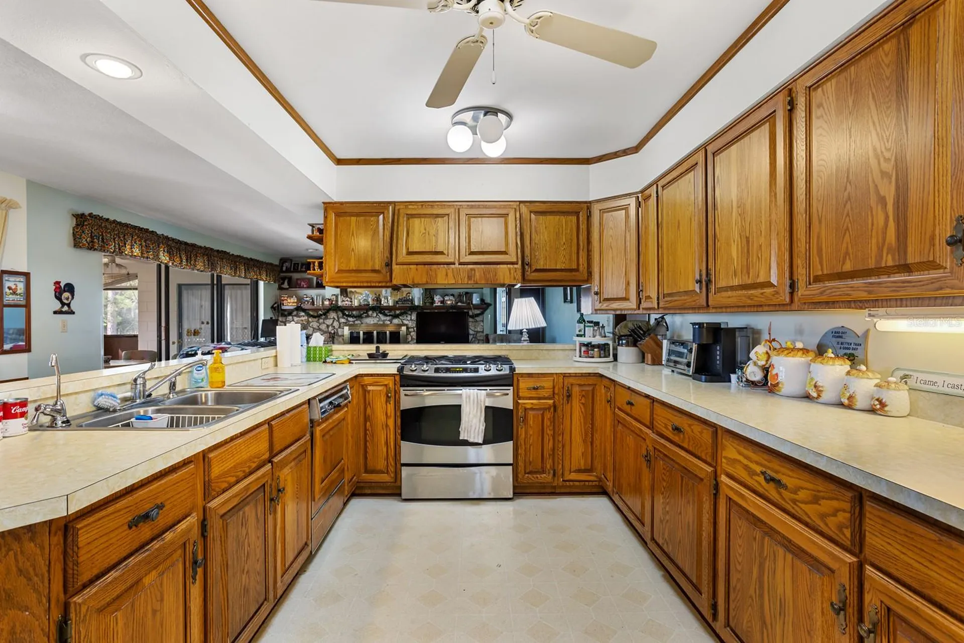 8822 Winter Garden Vineland Road Orlando FL 32836