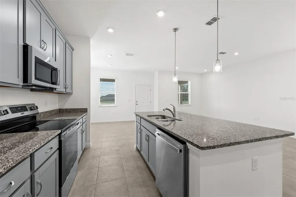 421 Belmond Drive Debary FL 32713