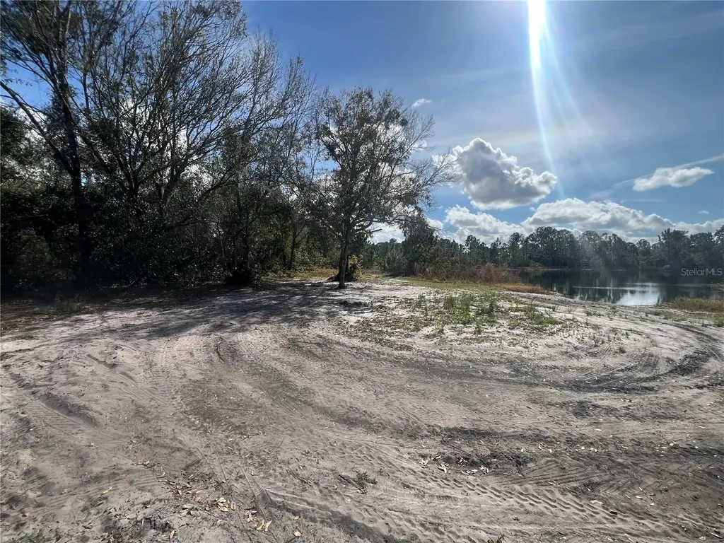 Silver Palm Drive Indian Lake Estates FL 33855
