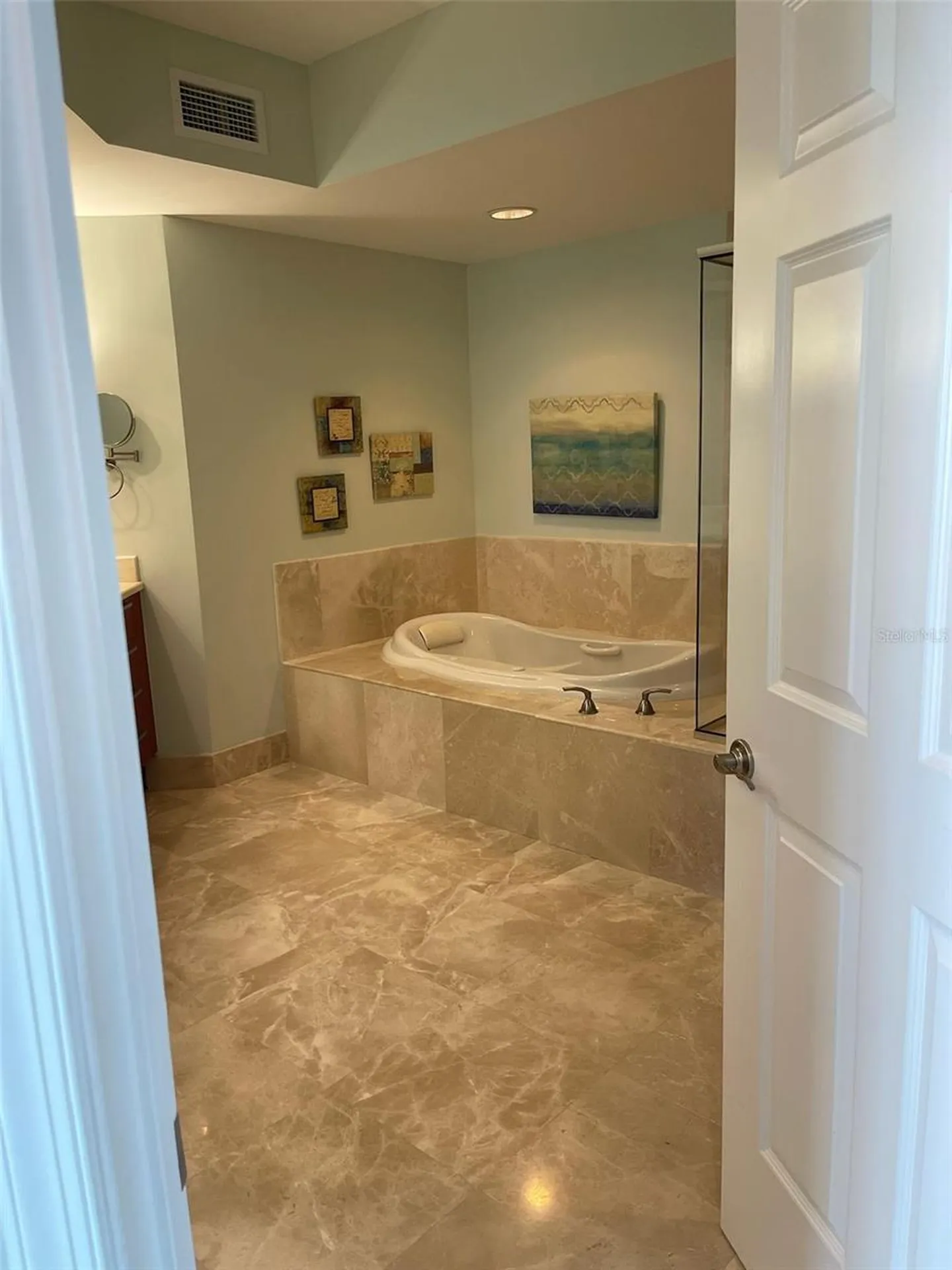 241 Riverside Drive Daytona Beach FL 32117