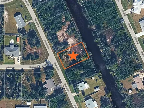 6462 Rosewood Drive Englewood FL 34224