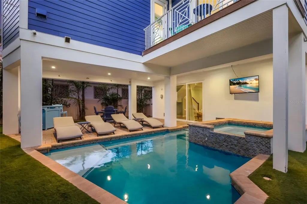 206 Church Avenue Bradenton Beach FL 34217