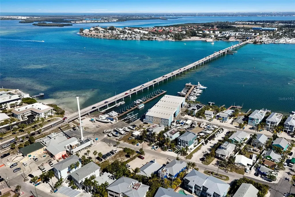 206 Church Avenue Bradenton Beach FL 34217