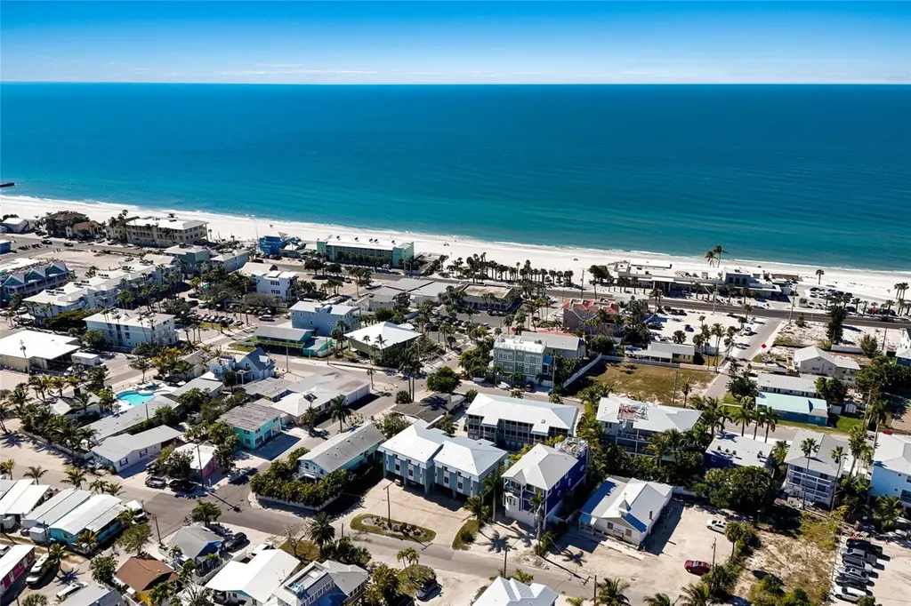206 Church Avenue Bradenton Beach FL 34217