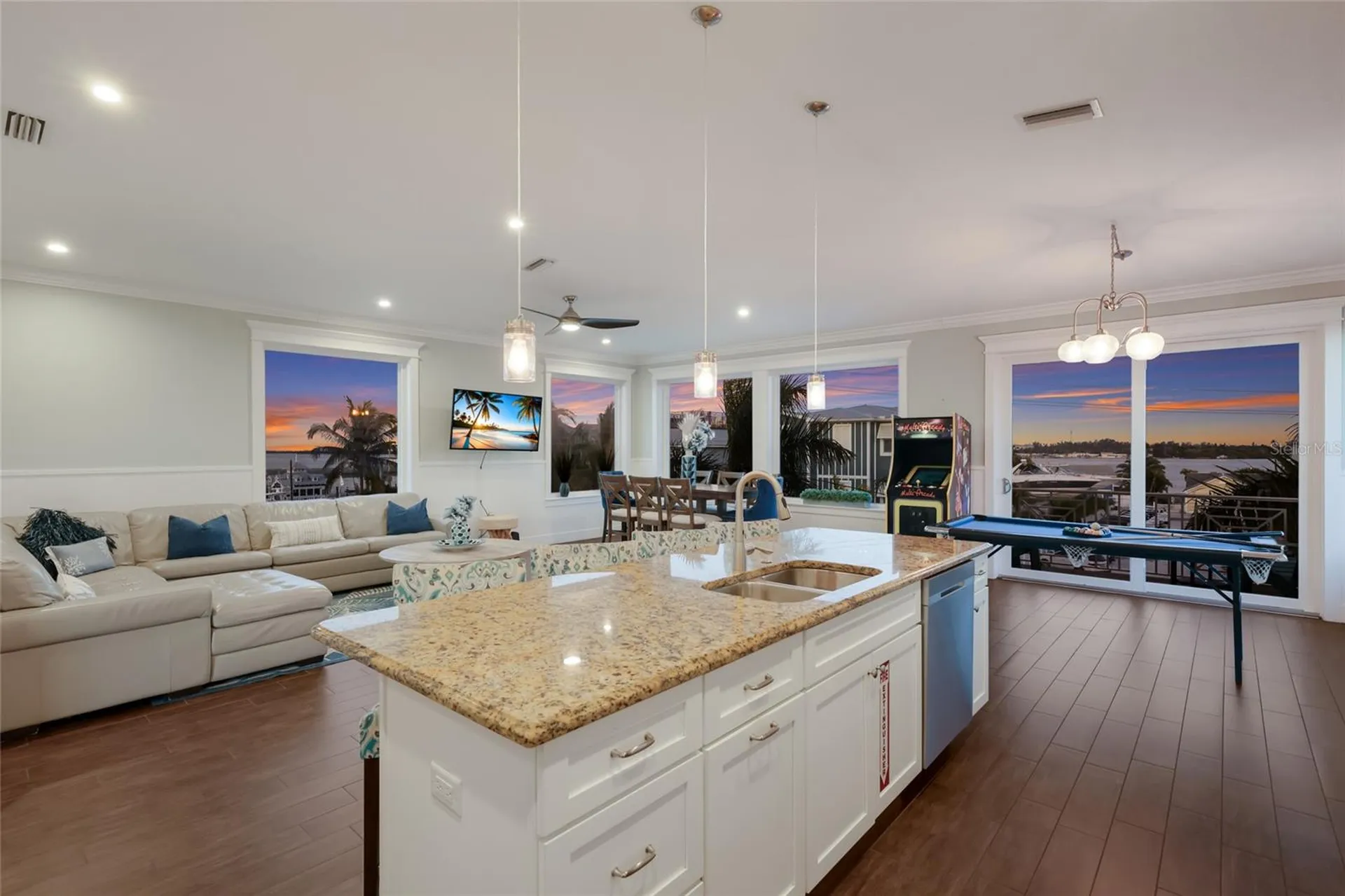 206 Church Avenue Bradenton Beach FL 34217