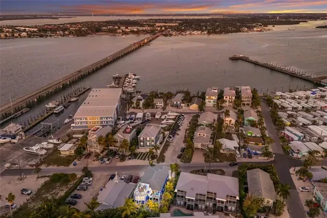 206 Church Avenue Bradenton Beach FL 34217