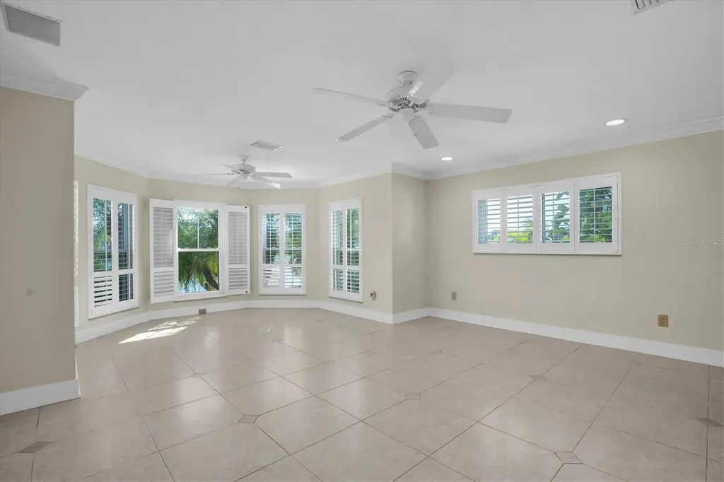 309 Buttonwood Lane Largo FL 33770