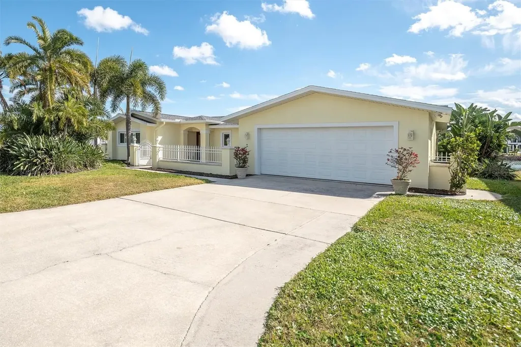 309 Buttonwood Lane Largo FL 33770