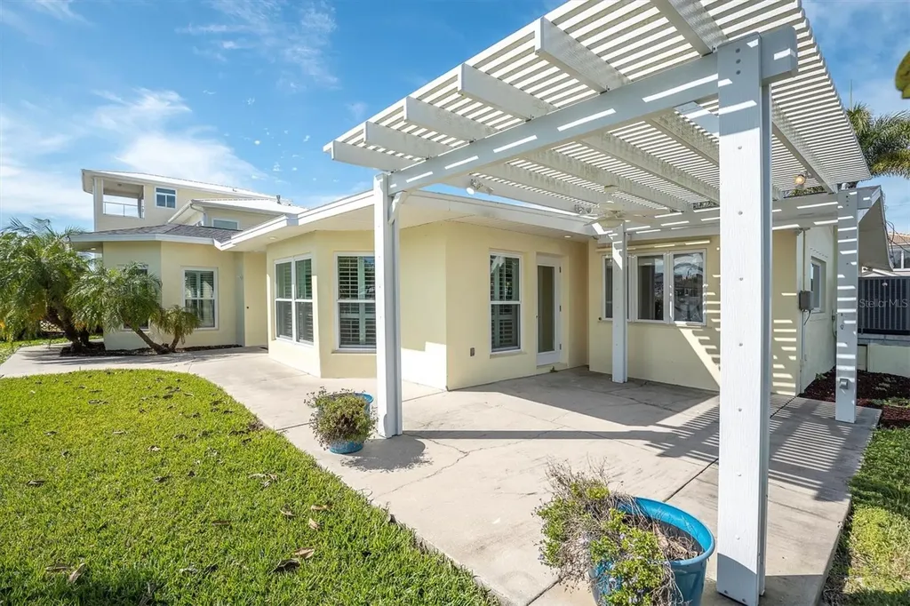 309 Buttonwood Lane Largo FL 33770