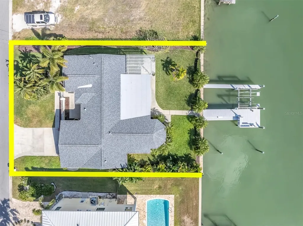 309 Buttonwood Lane Largo FL 33770