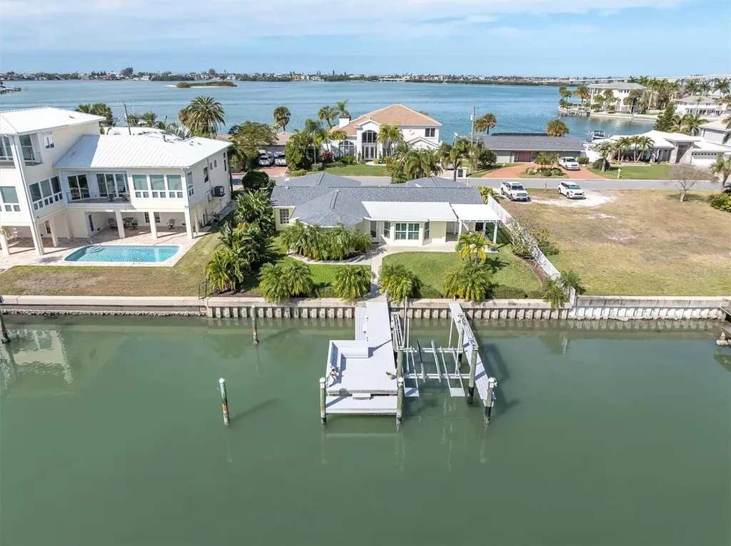 309 Buttonwood Lane Largo FL 33770