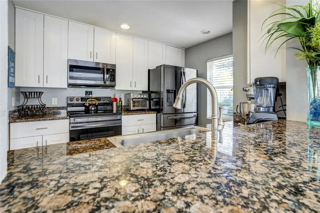 9550 Charlesberg Drive Tampa FL 33635