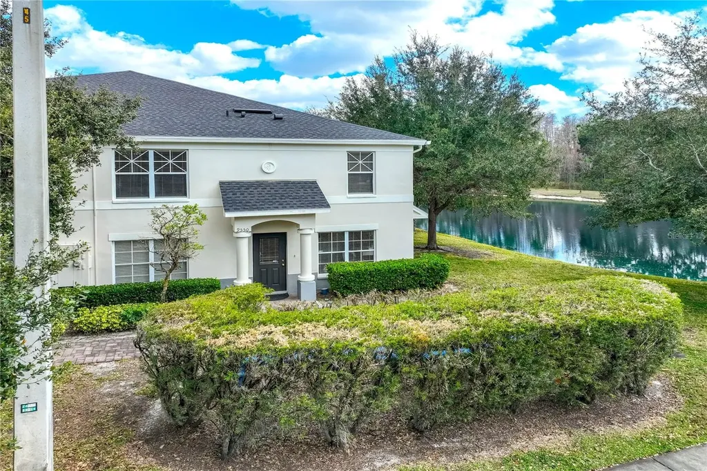 9550 Charlesberg Drive Tampa FL 33635