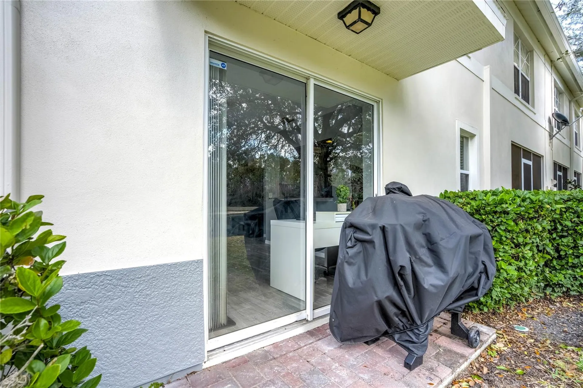 9550 Charlesberg Drive Tampa FL 33635