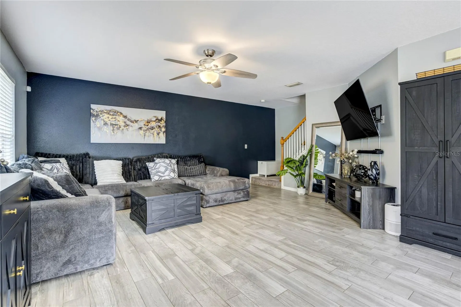 9550 Charlesberg Drive Tampa FL 33635