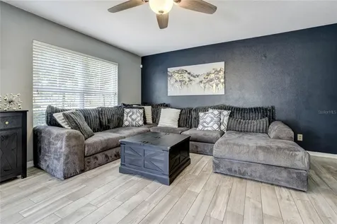 9550 Charlesberg Drive Tampa FL 33635