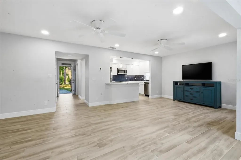1201 E Peppertree Drive Sarasota FL 34242