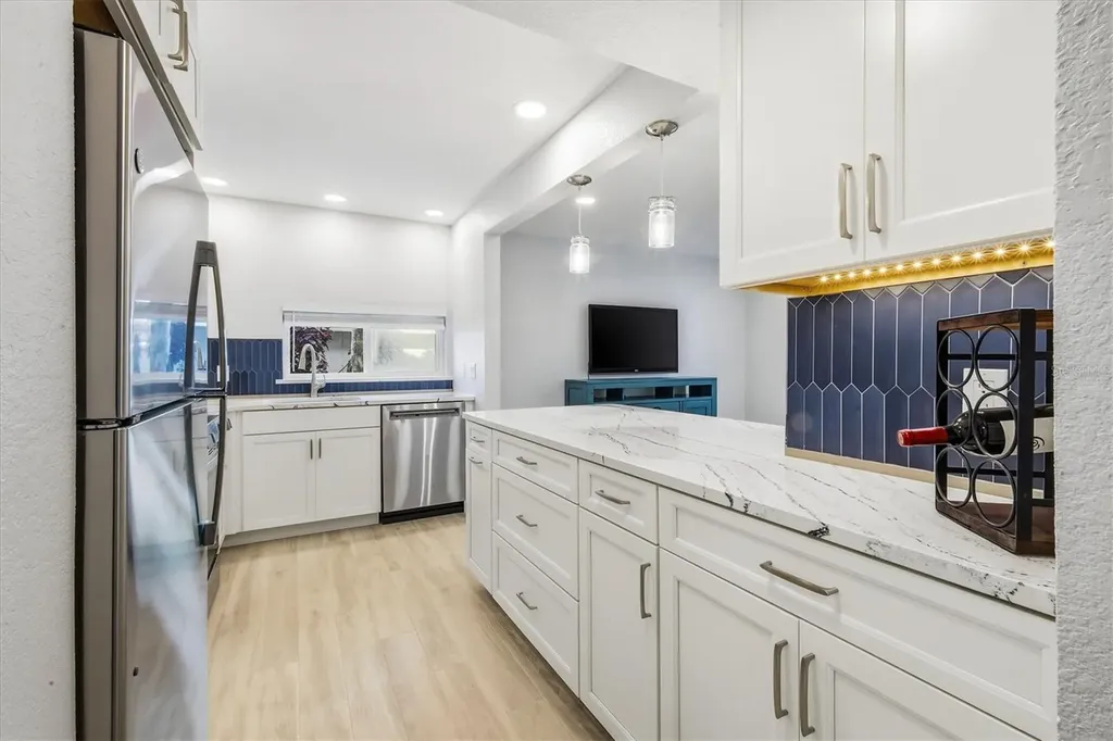 1201 E Peppertree Drive Sarasota FL 34242