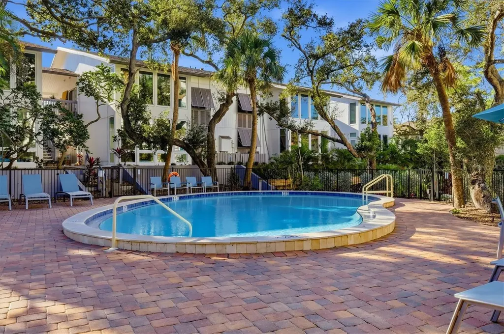 1201 E Peppertree Drive Sarasota FL 34242