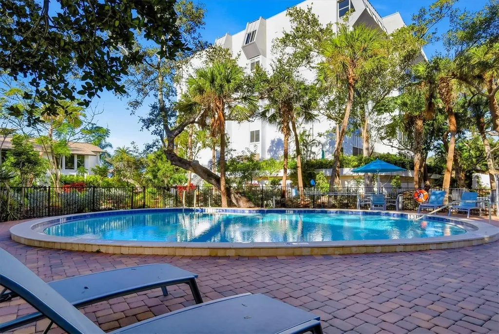 1201 E Peppertree Drive Sarasota FL 34242