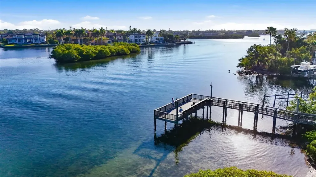 1201 E Peppertree Drive Sarasota FL 34242