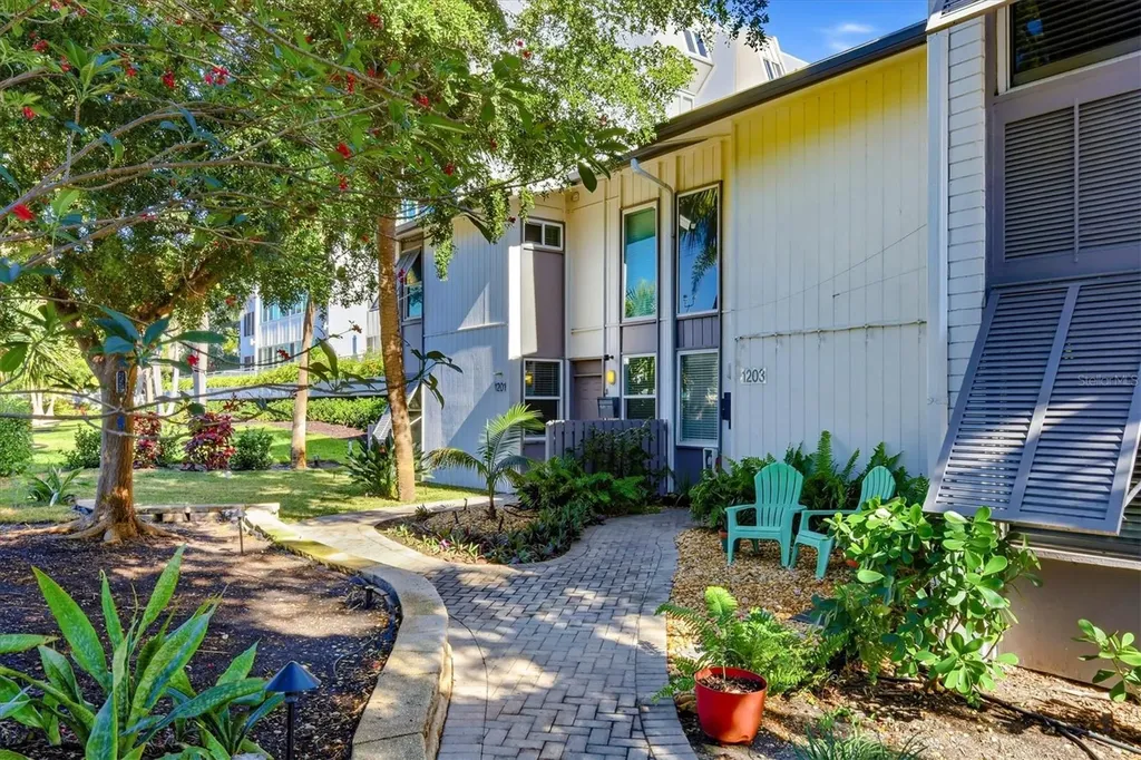 1201 E Peppertree Drive Sarasota FL 34242