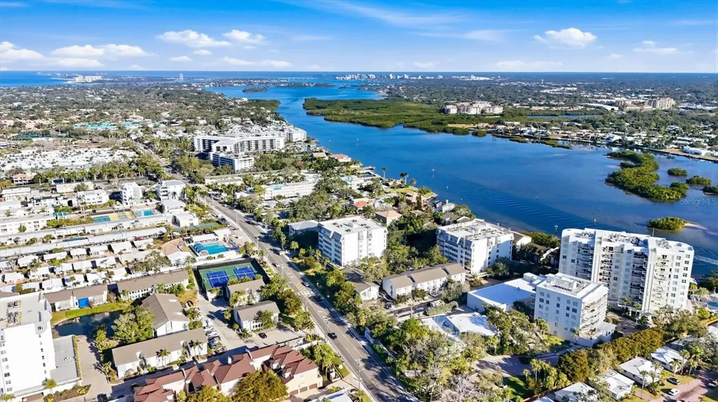 1201 E Peppertree Drive Sarasota FL 34242