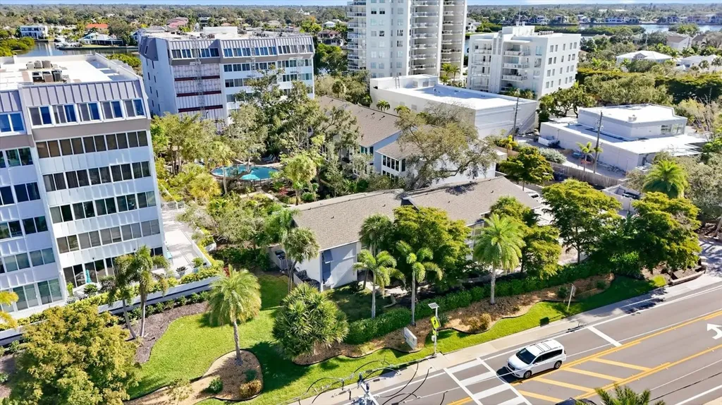 1201 E Peppertree Drive Sarasota FL 34242