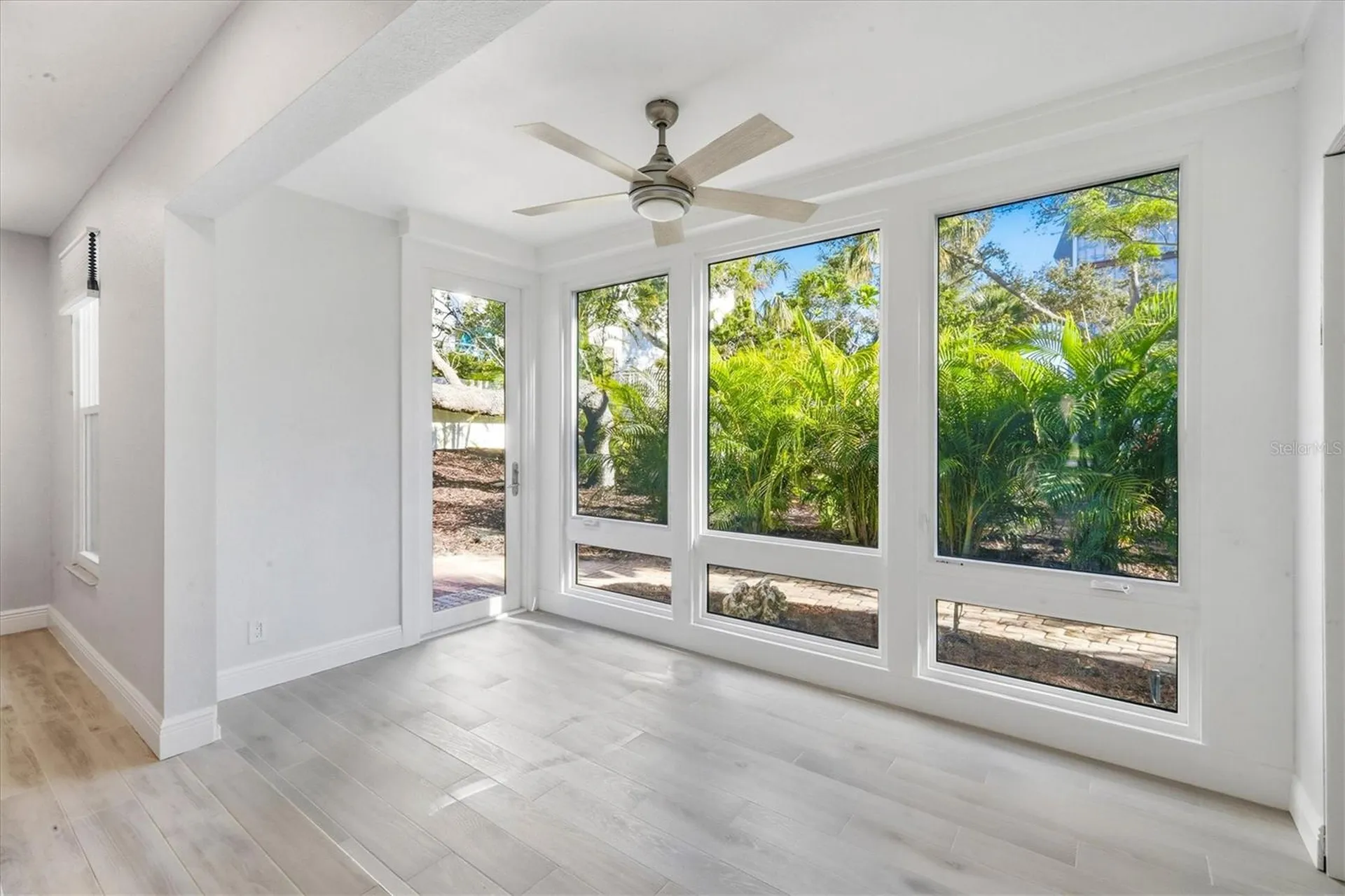 1201 E Peppertree Drive Sarasota FL 34242