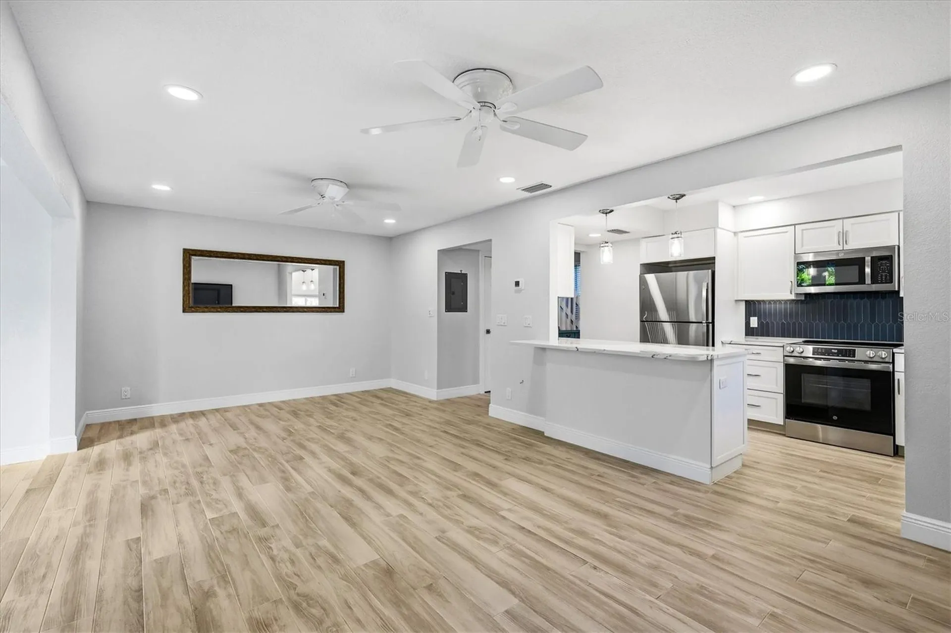 1201 E Peppertree Drive Sarasota FL 34242
