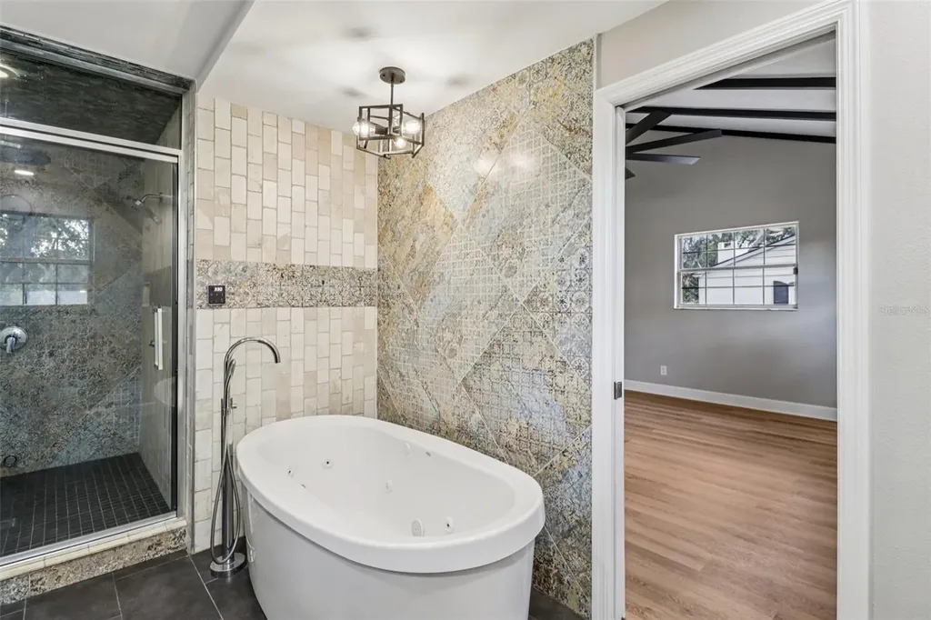 610 Spring Valley Road Altamonte Springs FL 32714