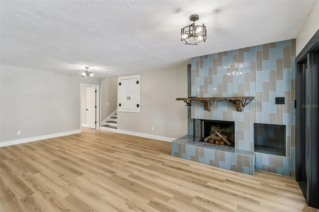 610 Spring Valley Road Altamonte Springs FL 32714