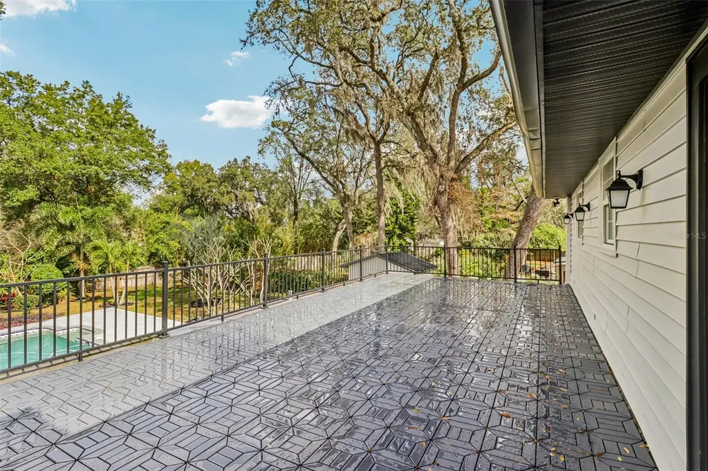 610 Spring Valley Road Altamonte Springs FL 32714