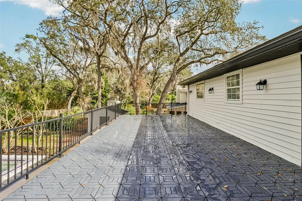 610 Spring Valley Road Altamonte Springs FL 32714