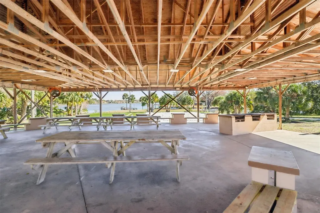 610 Spring Valley Road Altamonte Springs FL 32714