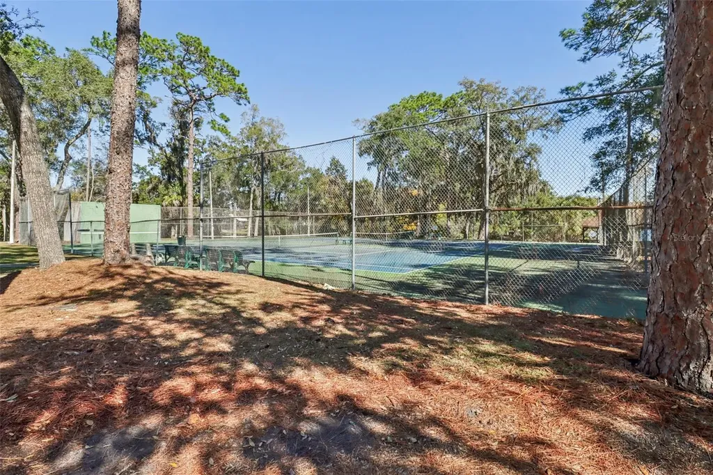 610 Spring Valley Road Altamonte Springs FL 32714